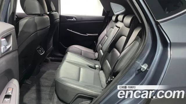 HYUNDAI TUCSON 2019 — 60 380 км, голубой, Корея — под ключ — фото 11