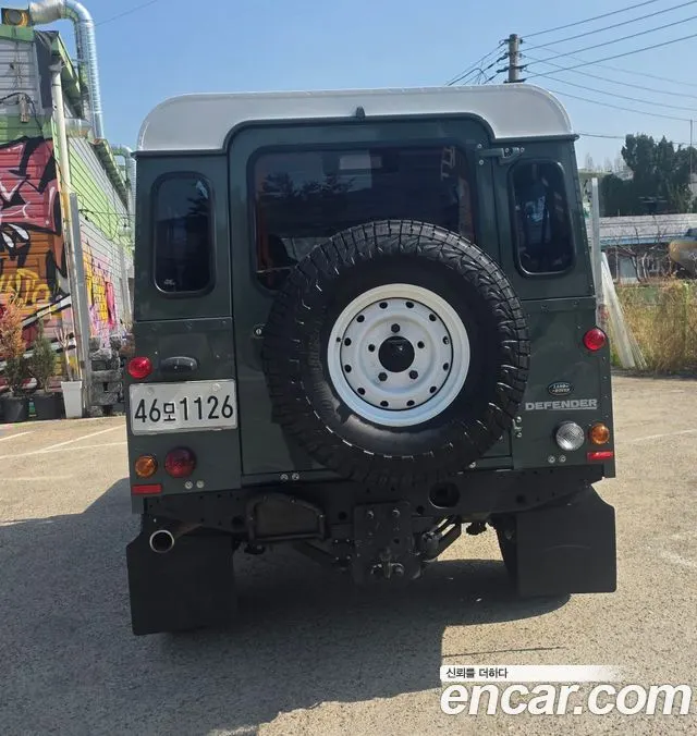 LAND ROVER DEFENDER 2012 — 88 600 км, тёмно-зелёный, Корея — под ключ — фото 4