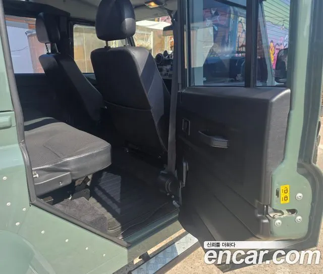 LAND ROVER DEFENDER 2012 — 88 600 км, тёмно-зелёный, Корея — под ключ — фото 9