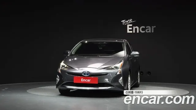 TOYOTA PRIUS 2017 — 115 200 км, серый, Корея — под ключ — фото 3