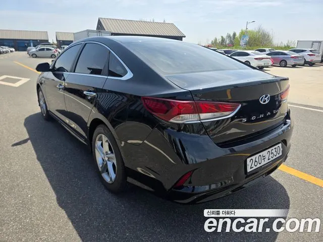 HYUNDAI SONATA 2019 — 124 300 км, чёрный, Корея — под ключ — фото 5