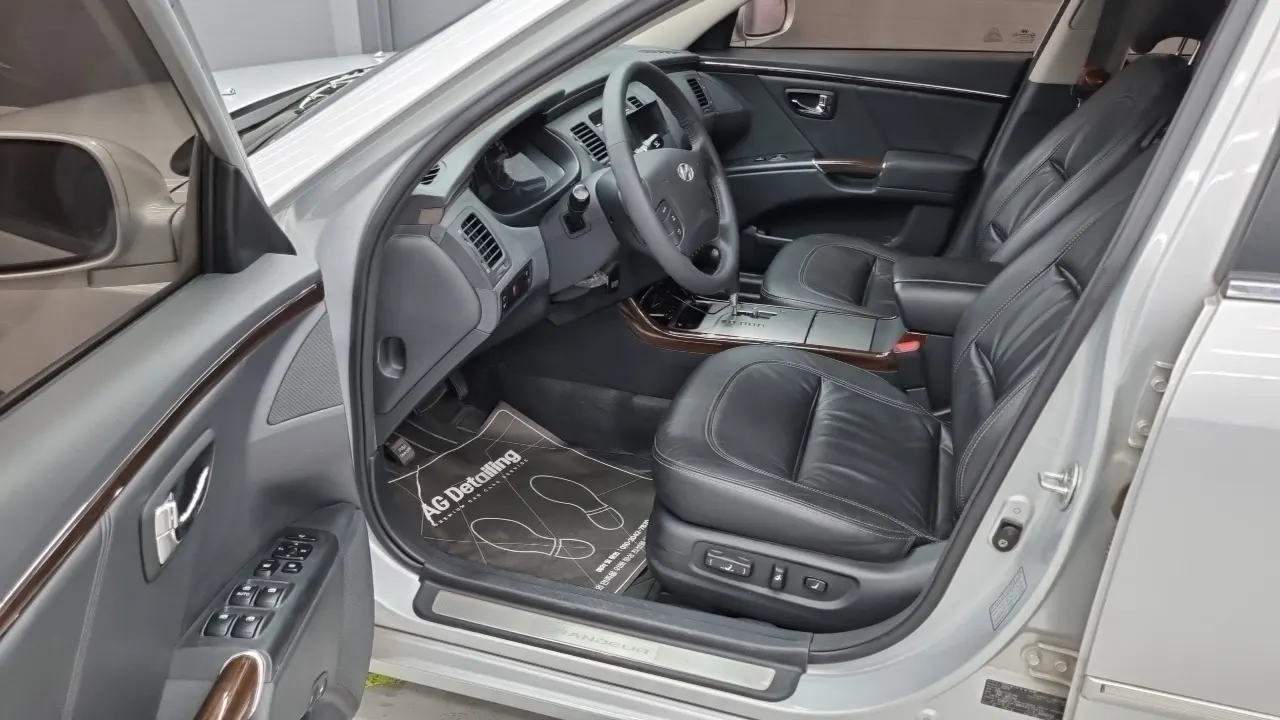 HYUNDAI GRANDEUR NEW LUXURY 2010 — 65 090 км, серебристо-серый, Корея — под ключ — фото 10