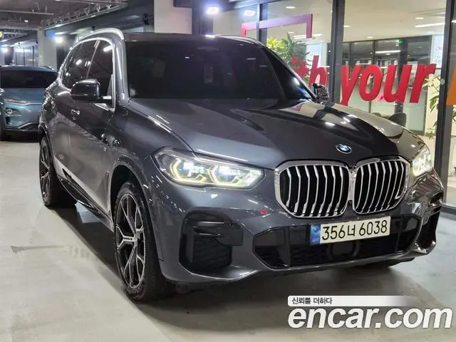 BMW X5 2022 — 126 451 км, серый, Корея — под ключ — фото 1