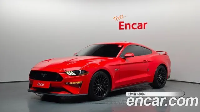 FORD MUSTANG 2022