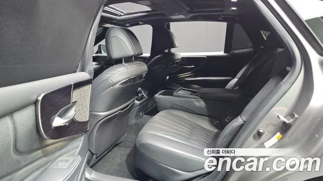 LEXUS LS500 2021 — 147 964 км, серебристо-серый, Корея — под ключ — фото 12