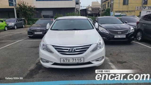 HYUNDAI SONATA THE BRILLIANT 2013 — 125 355 км, белый, Корея — под ключ — фото 3