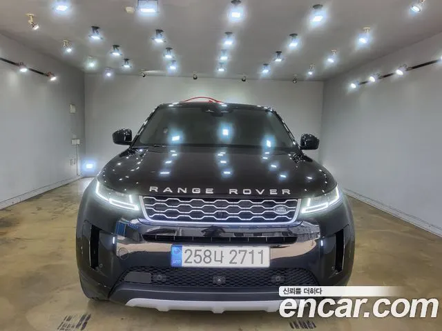 LAND ROVER RANGE ROVER EVOQUE 2021 — 47 000 км, чёрный, Корея — под ключ — фото 3
