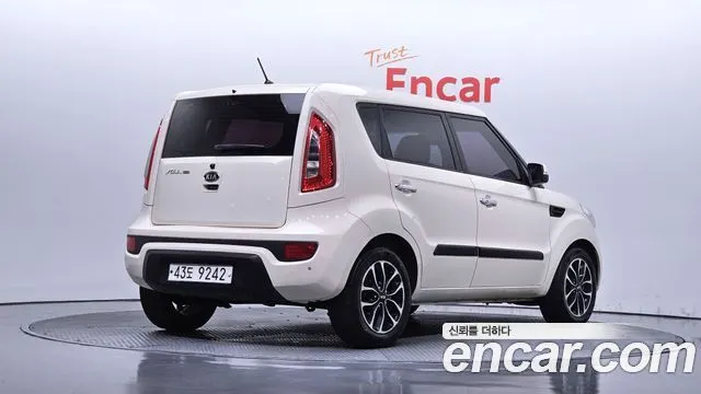 KIA SOUL 2012 — 87 891 км, белый-перламутр, Корея — под ключ — фото 2