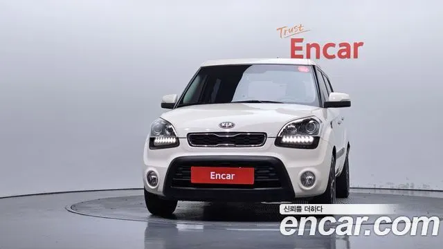 KIA SOUL 2012 — 87 891 км, белый-перламутр, Корея — под ключ — фото 3