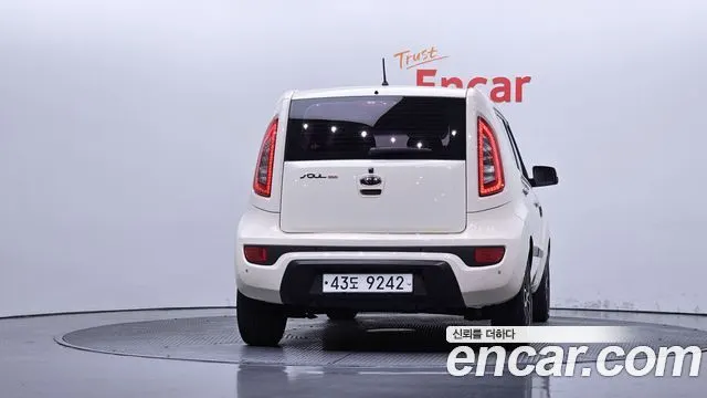 KIA SOUL 2012 — 87 891 км, белый-перламутр, Корея — под ключ — фото 4