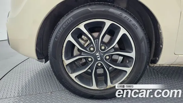KIA SOUL 2012 — 87 891 км, белый-перламутр, Корея — под ключ — фото 5