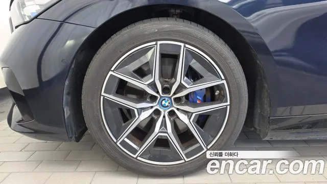 BMW I5 2024 — 88 626 км, чёрный, Корея — под ключ — фото 5
