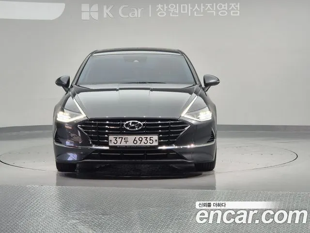 HYUNDAI SONATA 2020 — 79 577 км, серебристо-серый, Корея — под ключ — фото 2