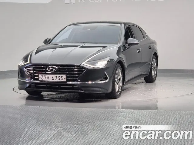 HYUNDAI SONATA 2020 — 79 577 км, серебристо-серый, Корея — под ключ — фото 12