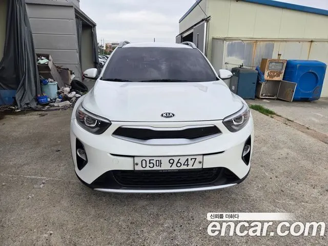 KIA STONIC 2018 — 100 586 км, белый, Корея — под ключ — фото 11