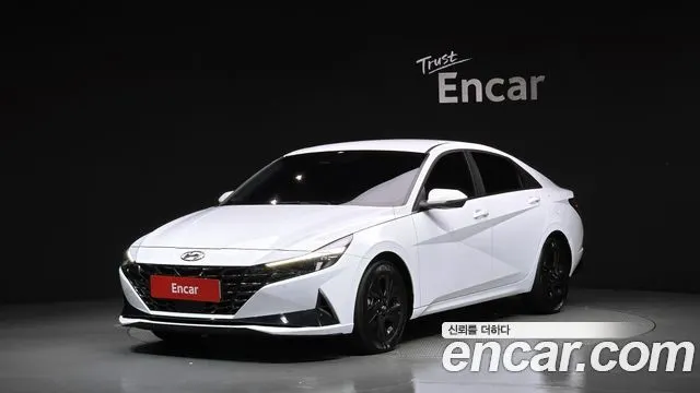 HYUNDAI AVANTE HYBRID 2023