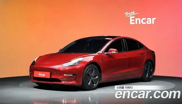 TESLA MODEL 3 2020 — 55 536 км, красный, Корея — под ключ — фото 2