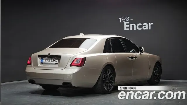ROLLS-ROYCE GHOST 2023 — 6 095 км, светло-золотистый, Корея — под ключ — фото 2