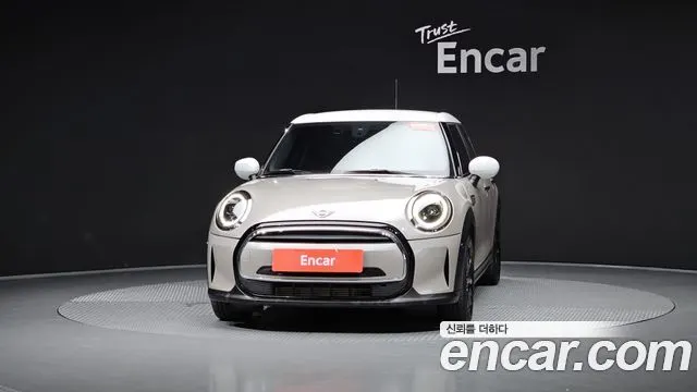 MINI COOPER 2024 — 15 579 км, коричневый, Корея — под ключ — фото 3