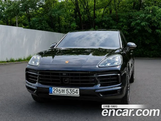 PORSCHE CAYENNE 2021 — 22 240 км, чёрный, Корея — под ключ — фото 2