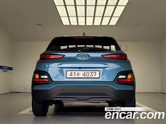 HYUNDAI KONA 2019 — 42 000 км, синий, Корея — под ключ — фото 4