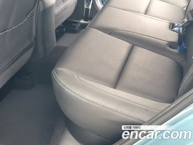 HYUNDAI KONA 2019 — 42 000 км, синий, Корея — под ключ — фото 8