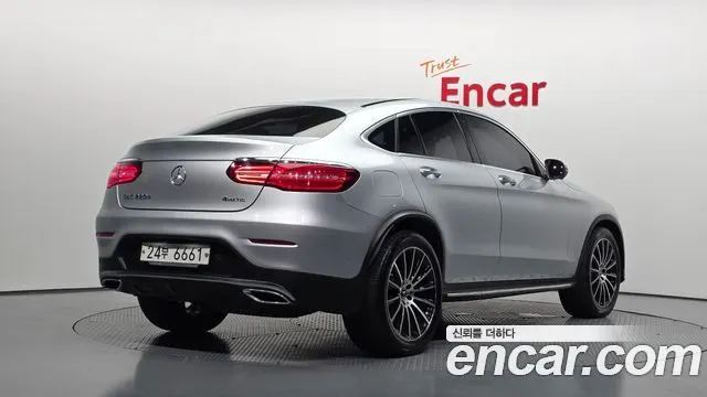 MERCEDES-BENZ GLC-CLASS X253 2018 — 69 713 км, серебристый, Корея — под ключ — фото 1