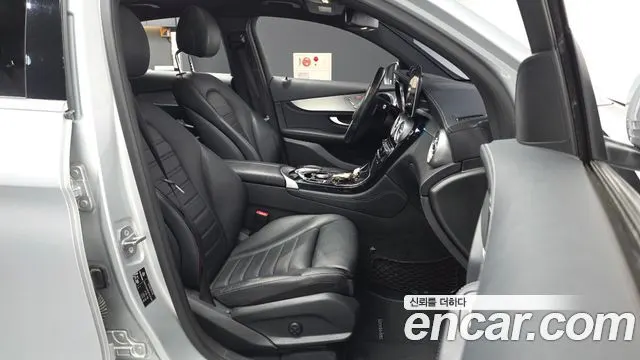 MERCEDES-BENZ GLC-CLASS X253 2018 — 69 713 км, серебристый, Корея — под ключ — фото 11