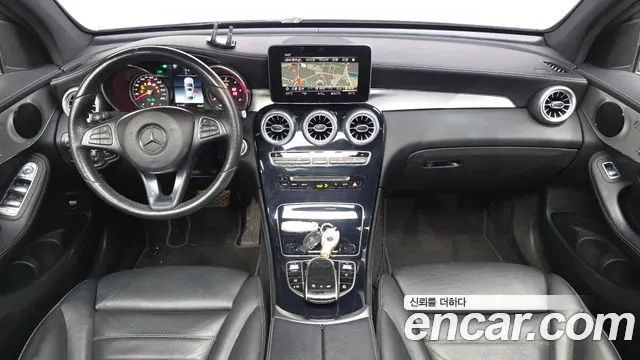 MERCEDES-BENZ GLC-CLASS X253 2018 — 69 713 км, серебристый, Корея — под ключ — фото 7