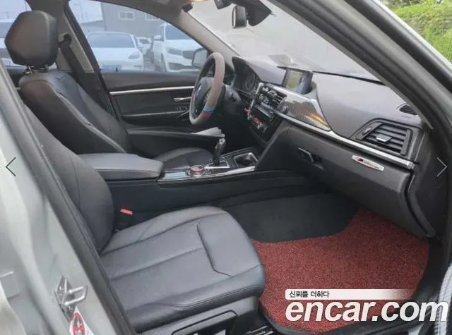 BMW 3 SERIES 2014 — 183 373 км, серебристо-серый, Корея — под ключ — фото 8