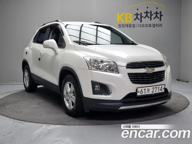 CHEVROLET TRAX 2014 — 175 176 км, белый, Корея — под ключ — фото 6