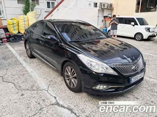 HYUNDAI GRANDEUR 2016 — 303 452 км, чёрный, Корея — под ключ — фото 3