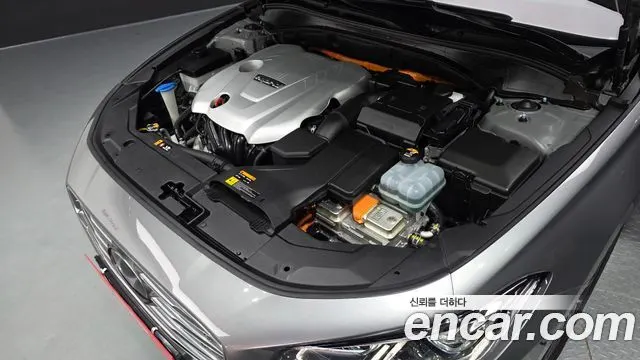 HYUNDAI GRANDEUR HYBRID 2018 — 42 865 км, серебристо-серый, Корея — под ключ — фото 6