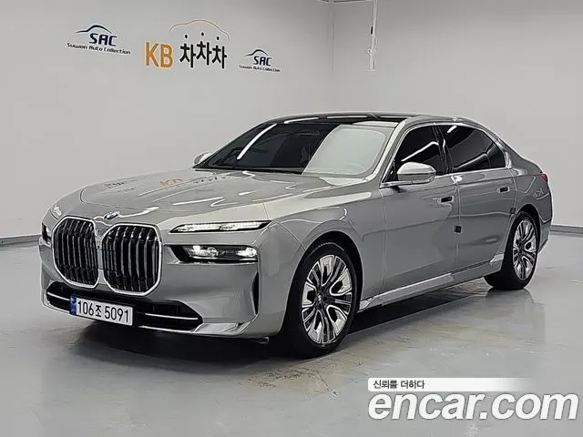 BMW 7 SERIES 2023 — 60 664 км, серебристо-серый, Корея — под ключ — фото 2