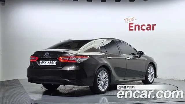 TOYOTA CAMRY 2019 — 137 246 км, коричневый, Корея — под ключ — фото 2