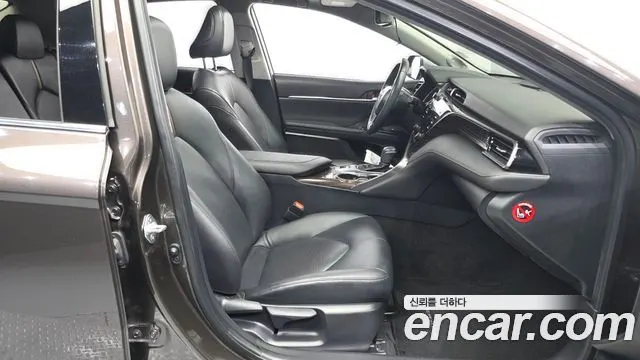 TOYOTA CAMRY 2019 — 137 246 км, коричневый, Корея — под ключ — фото 11
