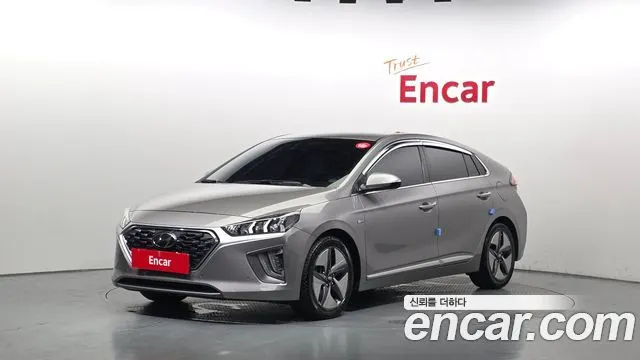HYUNDAI IONIQ HYBRID 2020