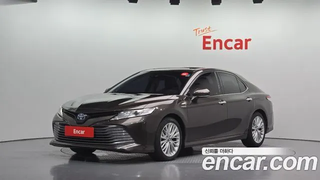 TOYOTA CAMRY 2018 — 186 180 км, коричневый, Корея — под ключ — фото 1