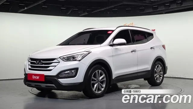 HYUNDAI SANTA FE 2015 — 235 252 км, белый, Корея — под ключ — фото 1