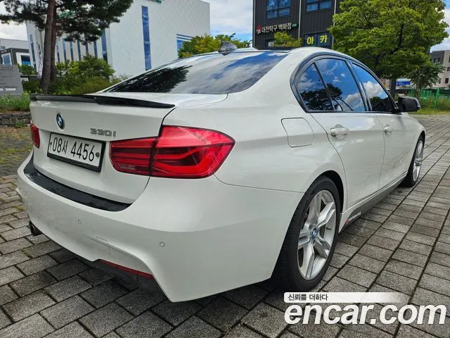 BMW 3 SERIES 2017 — 161 120 км, белый, Корея — под ключ — фото 6