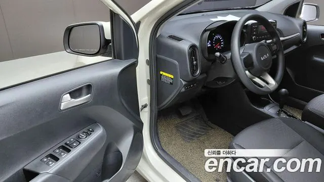KIA MORNING URBAN 2023 — 26 068 км, белый-перламутр, Корея — под ключ — фото 10