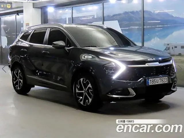 KIA SPORTAGE HYBRID 2024 — 51 771 км, серебристо-серый, Корея — под ключ — фото 8