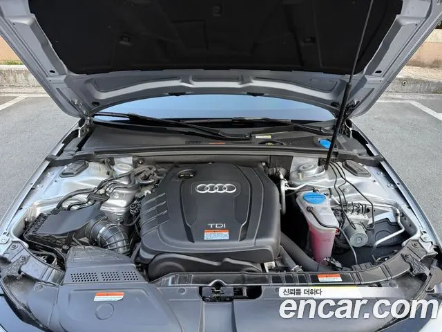 AUDI A4 2015 — 53 000 км, серебристо-серый, Корея — под ключ — фото 6