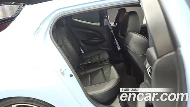 HYUNDAI VELOSTER 2019 — 79 326 км, голубой, Корея — под ключ — фото 11