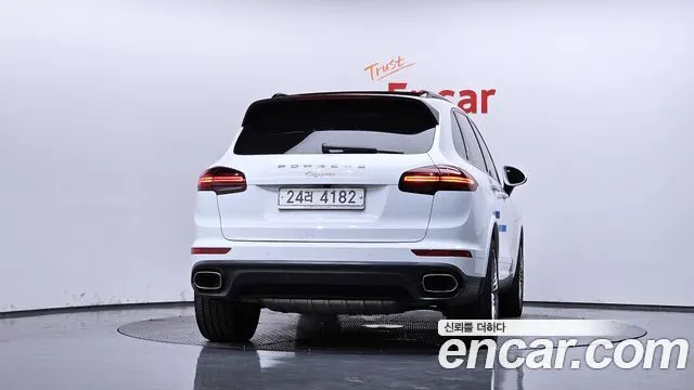 PORSCHE CAYENNE 2017 — 134 594 км, белый, Корея — под ключ — фото 4