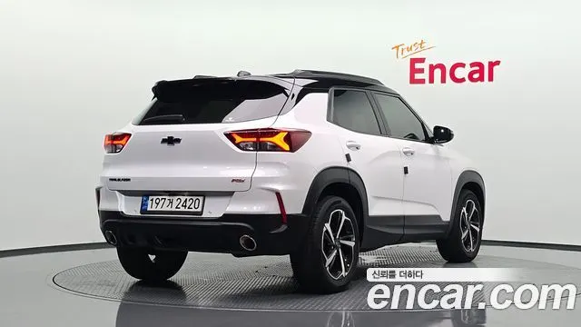CHEVROLET TRAILBLAZER — из Кореи под ключ