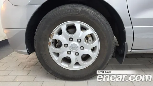 HYUNDAI GRAND STAREX 2014 — 146 175 км, серебристо-серый, Корея — под ключ — фото 5
