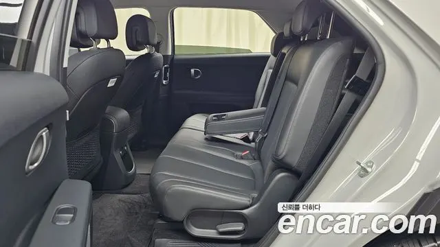 HYUNDAI IONIQ 5 2024 — 41 214 км, серебристо-серый, Корея — под ключ — фото 12