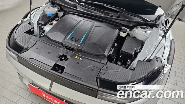 HYUNDAI IONIQ 5 2024 — 41 214 км, серебристо-серый, Корея — под ключ — фото 6