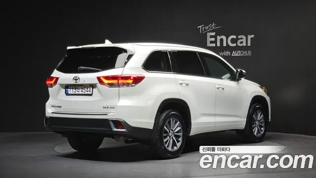TOYOTA HIGHLANDER 2017 — 168 402 км, белый, Корея — под ключ — фото 2